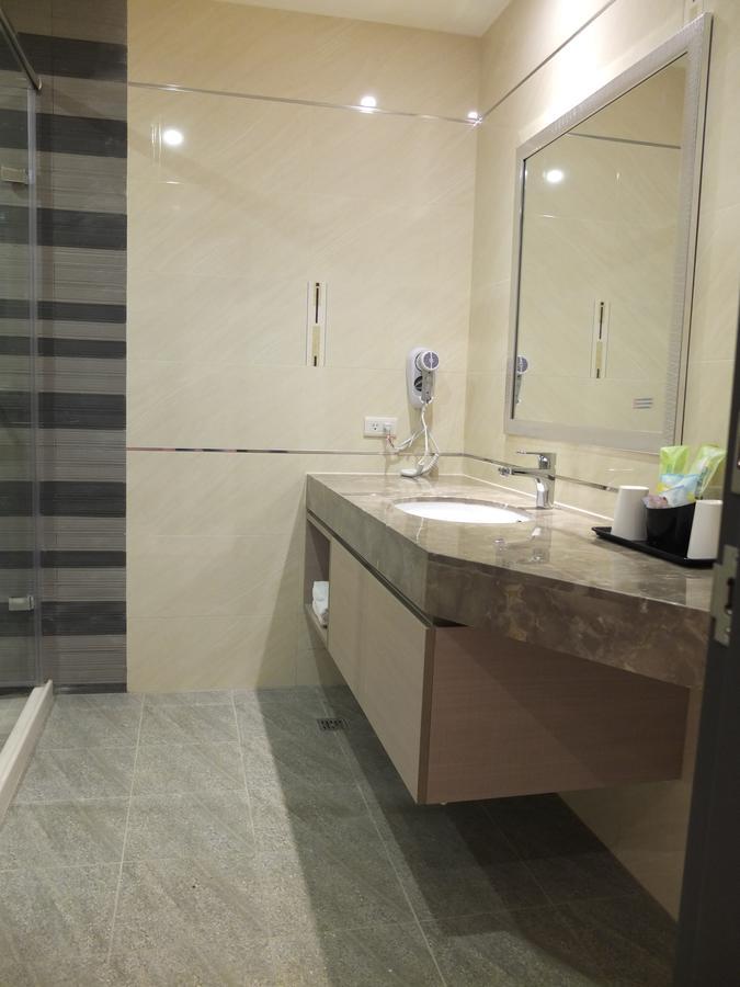 Verygood Business Hotel Huatan エクステリア 写真