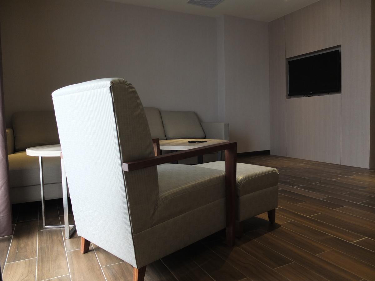Verygood Business Hotel Huatan エクステリア 写真